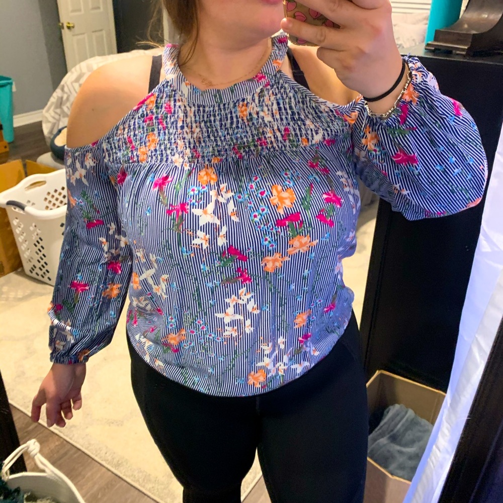 Maurices blue floral pinstriped cold shoulder top